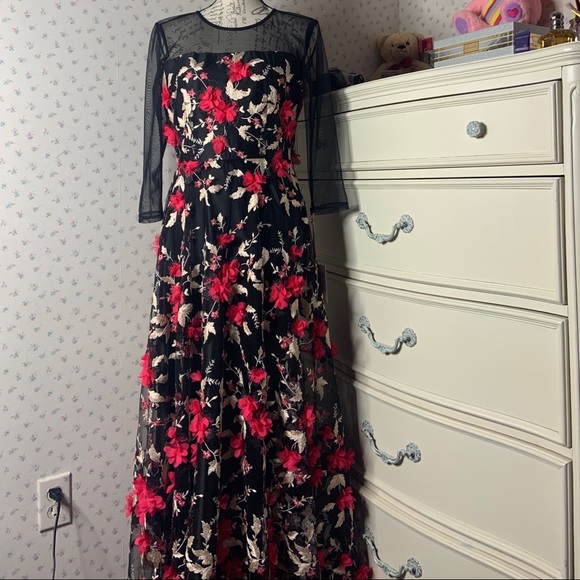 Alex Marie Floral Appliqué Maxi Dress - Picture 9 of 15